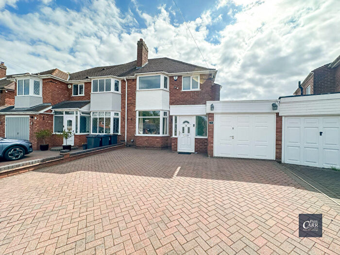 3 Bedroom Semi-Detached House For Sale In Hollyhurst Road, Sutton Coldfield, B73