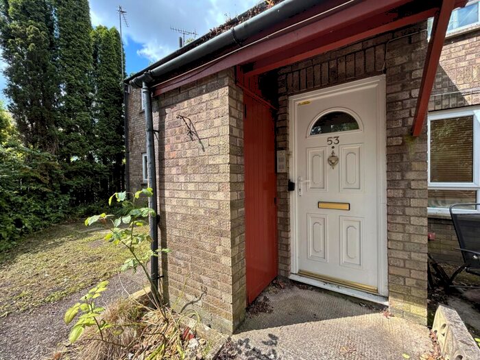 2 Bedroom Maisonette To Rent In Catherine Street, Cathays, CF24