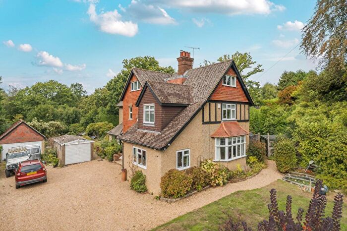 5 Bedroom Detached House For Sale In Beech Road, Haslemere, GU27