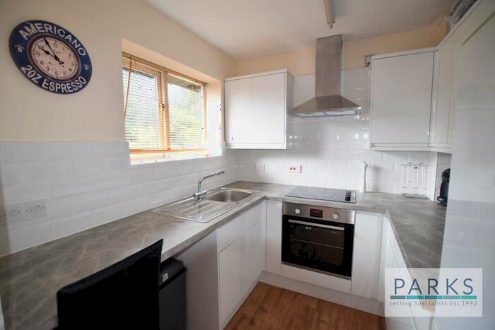 1 Bedroom Apartment To Rent In Tongdean Lane, Brighton, East Sussex, BN1