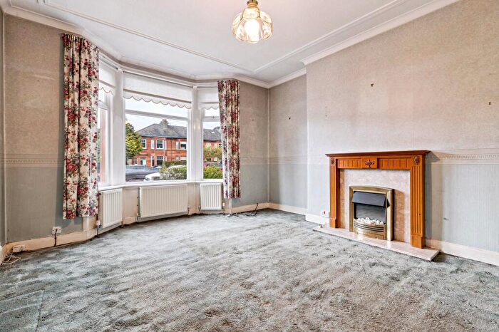 3 Bedroom Terraced House For Sale In Nether Auldhouse Road, Newlands, Glasgow, G43