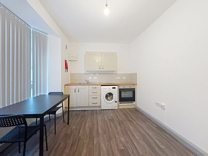 1 Bedroom Flat To Rent In Barnsley, S70