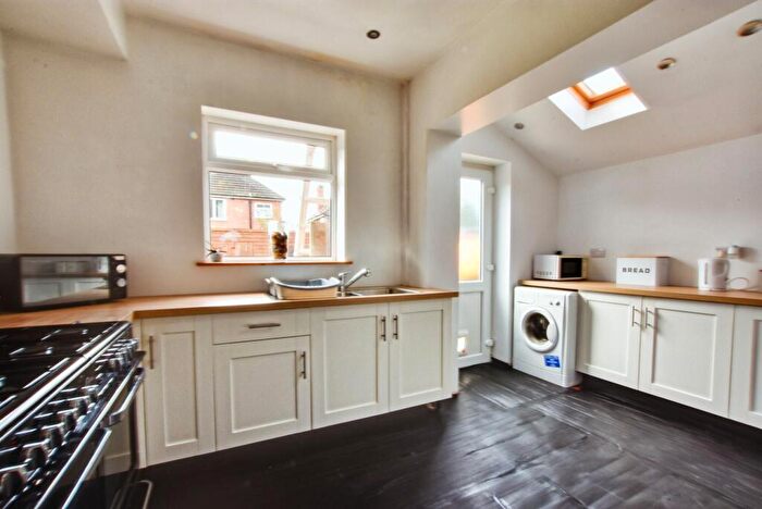2 Bedroom Semi-Detached House For Sale In Tudor Drive, Oadby, Leicester, LE2