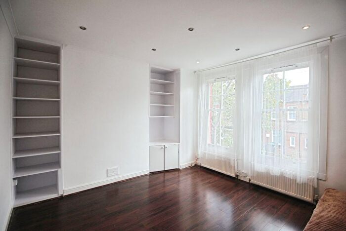 1 Bedroom Flat To Rent In Moselle Avenue, London, N22