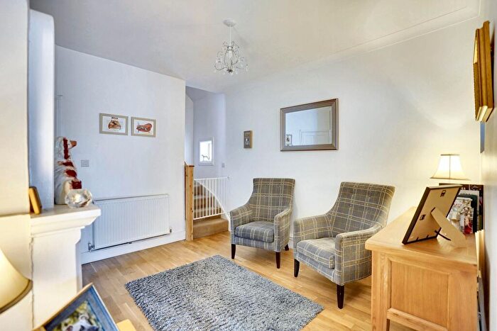 4 Bedroom Detached House For Sale In New Cheveley Road, Newmarket, CB8