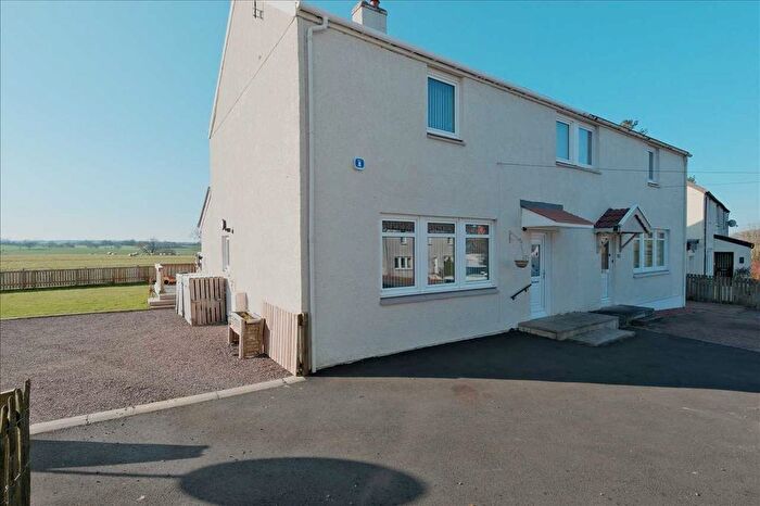 3 Bedroom Semi-Detached House For Sale In Kypeside Place, Sandford, Strathaven, ML10