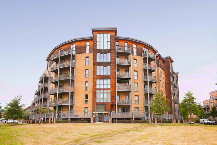 1 Bedroom Flat To Rent In Limehouse Lodge, E5