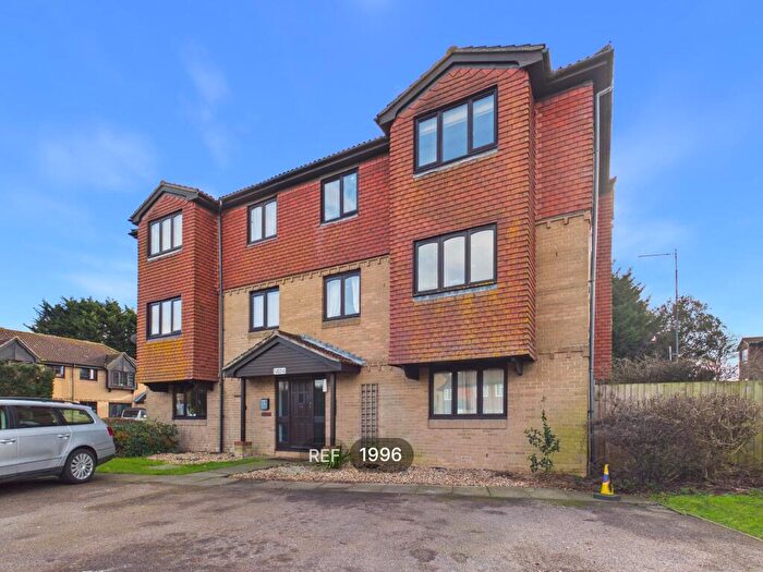 1 Bedroom Flat To Rent In Hunting Gate, Colchester, CO1