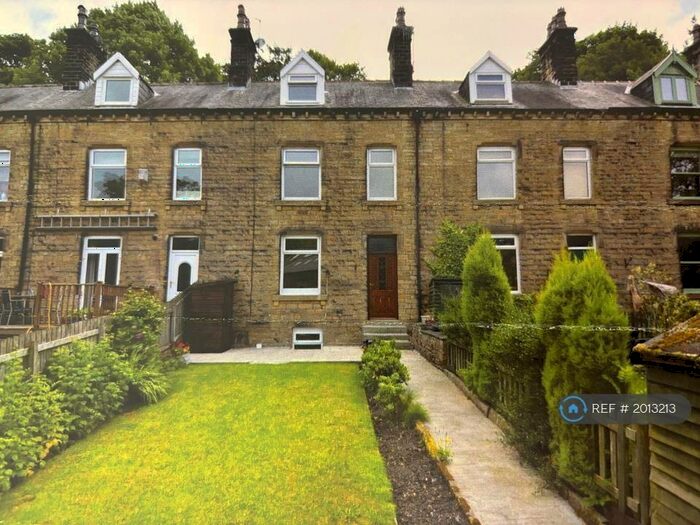 3 Bedroom Terraced House To Rent In Miry Lane, Holmfirth, HD9
