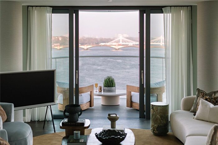 4 Bedroom Flat For Sale In Tower East, Chelsea Waterfront, Lots Road, London, SW10