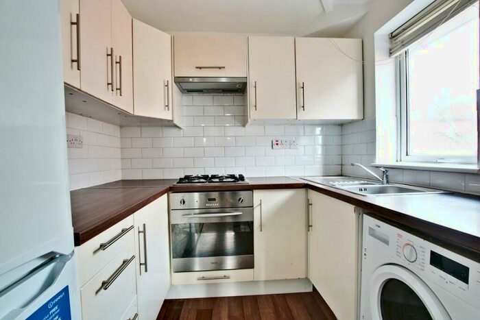 1 Bedroom Apartment To Rent In Keedonwood Road, Bromley, BR1