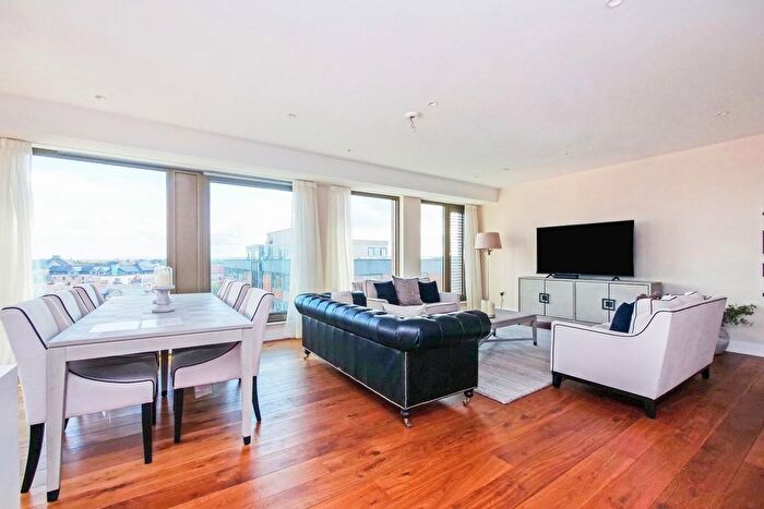 3 Bedroom Flat To Rent In Piccadilly, York, YO1