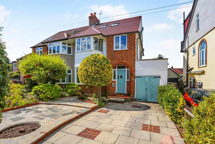 4 Bedroom Semi Detached House For Sale In Rossdale, Sutton, SM1