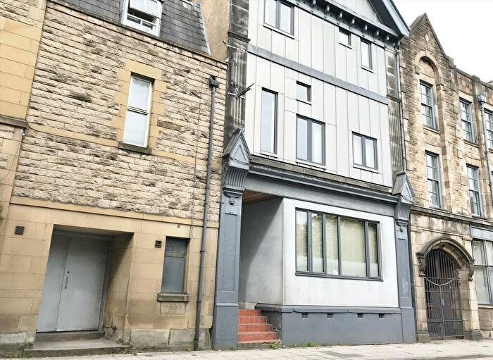 2 Bedroom Flat To Rent In China Street, Lancaster, LA1