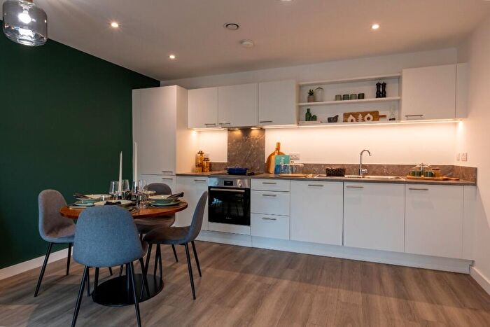 2 Bedroom Flat To Rent In Flat, Sherborne Place, Birmingham, B16