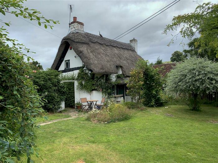 2 Bedroom Cottage For Sale In Coughton Lane, Coughton, Alcester, Warwickshire, B49