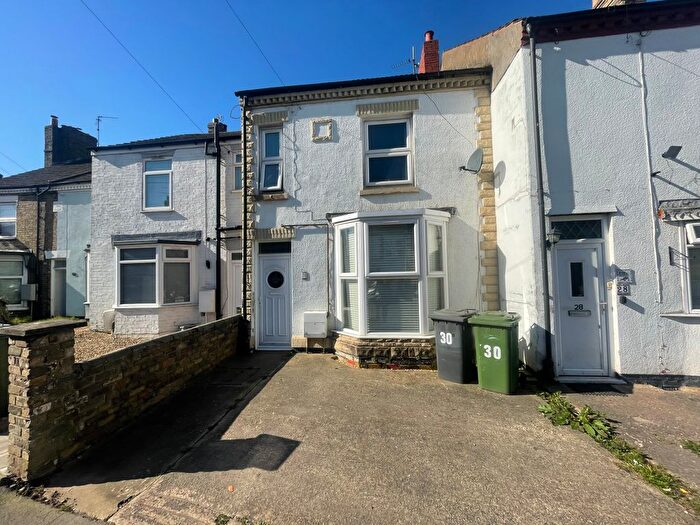 3 Bedroom Terraced House To Rent In New Road, Woodston, Peterborough, Cambridgeshire, PE2