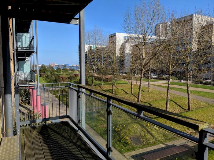 2 Bedroom Flat To Rent In Hartland House, Ferry Court, Cardiff CF11