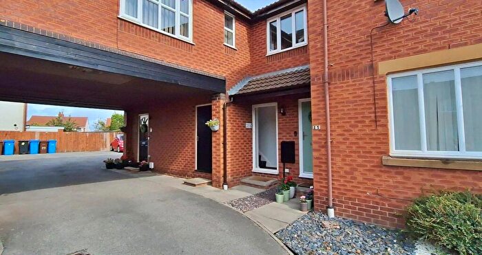 2 Bedroom Flat For Sale In Greenfinch Court, Blackpool, FY3