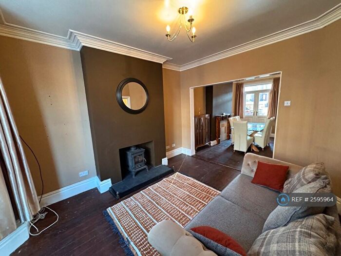 3 Bedroom Terraced House To Rent In Albany Road, Doncaster, DN4
