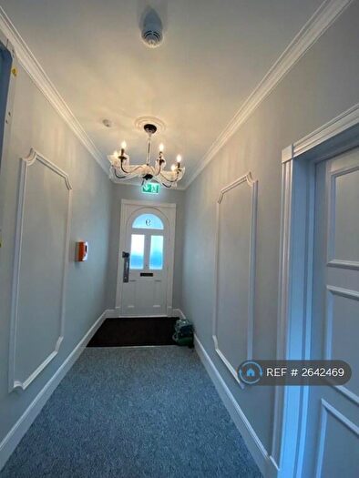1 Bedroom Flat To Rent In Carlton Crescent, Southampton, SO15
