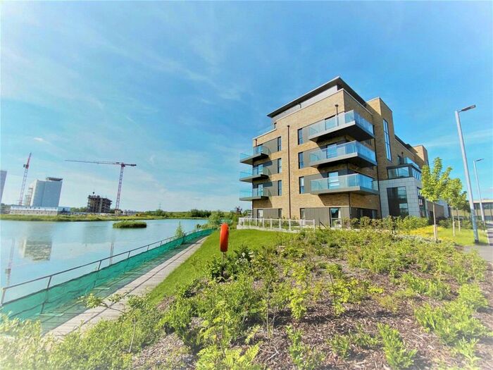 1 Bedroom Apartment To Rent In Flagstaff Road, Reading, Berkshire, RG2