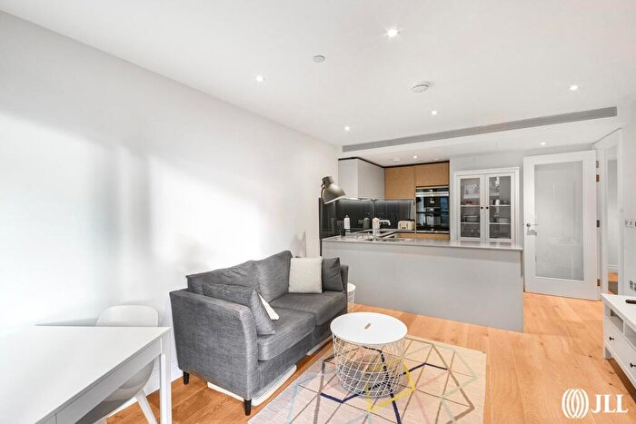 2 Bedroom Apartment To Rent In Riverlight Quay London, SW11