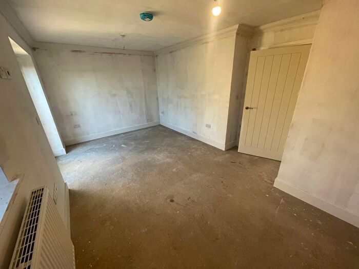 2 Bedroom End Of Terrace House To Rent In Coopers Close, Norwich, NR15