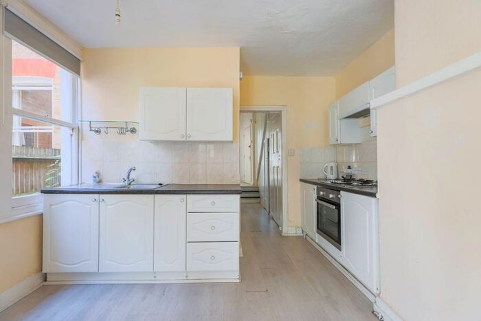 1 Bedroom Flat To Rent In Weston Park, London, Crouch End, London, N8