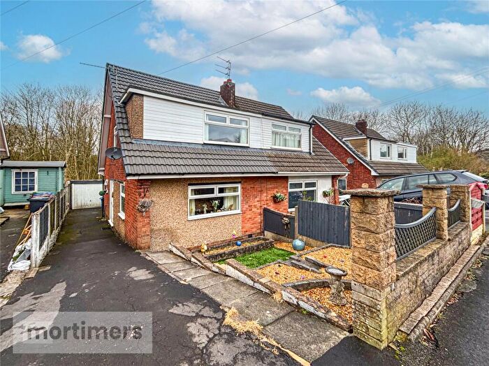 3 Bedroom Semi Detached House For Sale In Cornwall Avenue, Blackburn, Lancashire, BB1