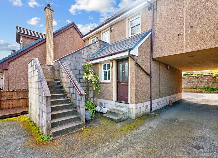 2 Bedroom Flat For Sale In Birkhill Road, Stirling, FK7