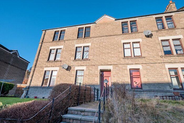 2 Bedroom Flat To Rent In Abbotsford Place, Dundee, DD2