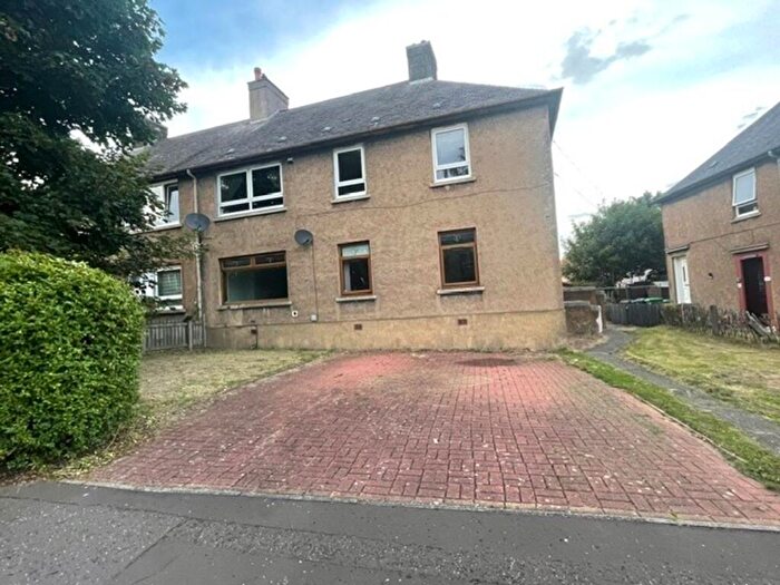 3 Bedroom Flat For Sale In Morar Street, Methil, Leven, KY8