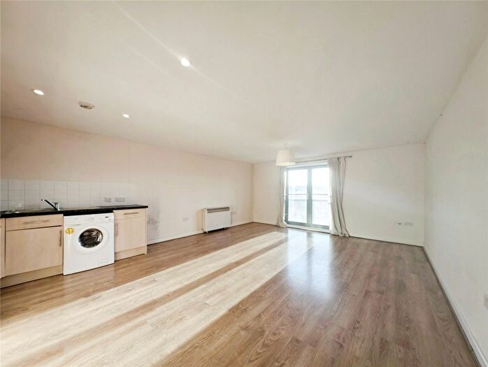 2 Bedroom Flat For Sale In Ouseburn Wharf, St. Lawrence Road, Newcastle Upon Tyne, Tyne And Wear, NE6