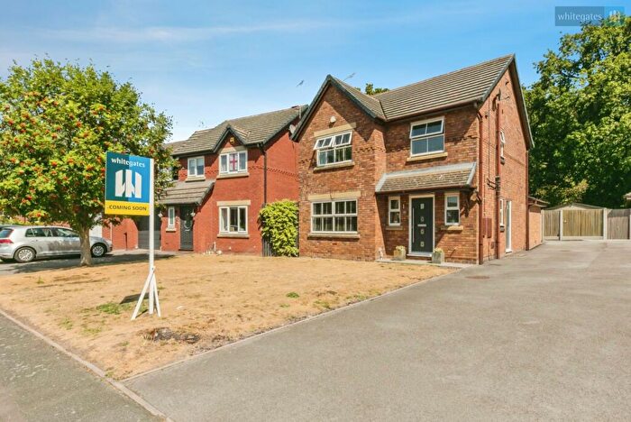 3 Bedroom Detached House For Sale In Glendale Close, Wistaston, Crewe, Cheshire, CW2