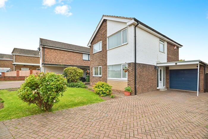 4 Bedroom Detached House For Sale In Killinghall Grove, Stockton-On-Tees, TS18