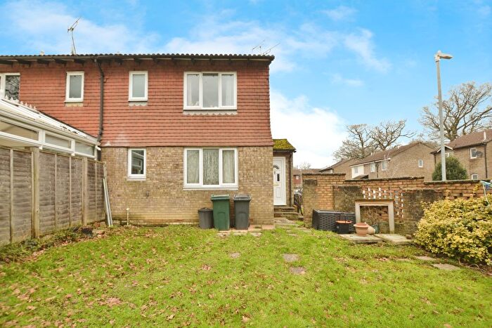 1 Bedroom End Of Terrace House For Sale In Springwood Drive, Ashford, Kent, TN23