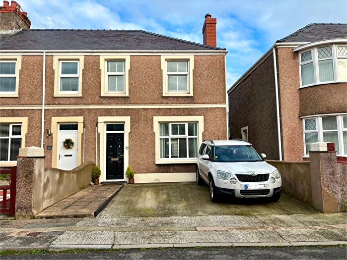 3 Bedroom End Terrace House For Sale In Stratford Road, Milford Haven, Pembrokeshire, SA73