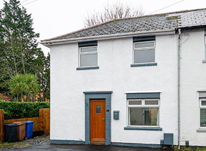 2 Bedroom Semi-Detached House For Sale In Chesham Grove, Belfast, BT6