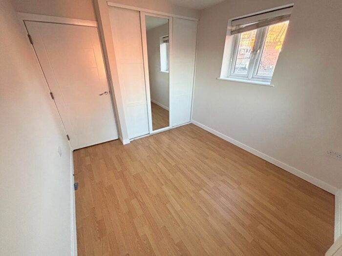 1 Bedroom Flat To Rent In High Street, Neston, CH64
