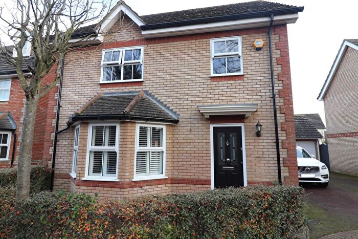 4 Bedroom House To Rent In Forest Glade, Basildon, SS16