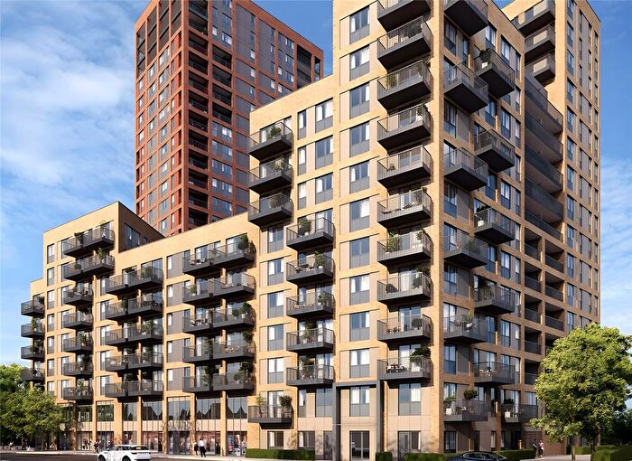 2 Bedroom Flat To Rent In Ashwell House, Merrick Road, Southall, UB2