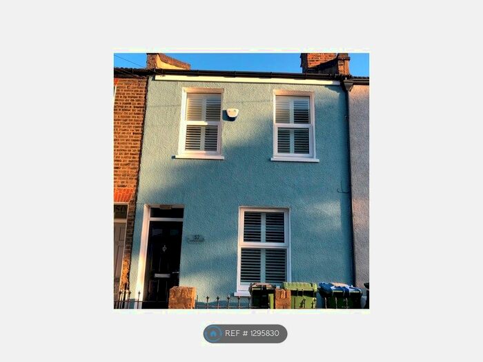 2 Bedroom Terraced House To Rent In Aldeburgh Street, Greenwich SE10