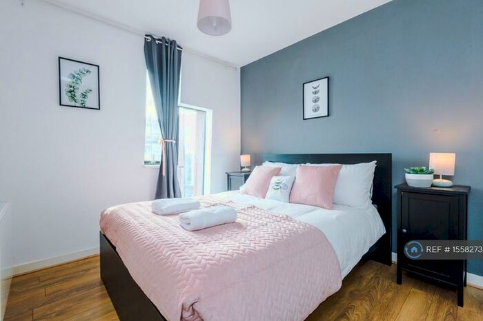 2 Bedroom Flat To Rent In New Islington, Manchester, M4