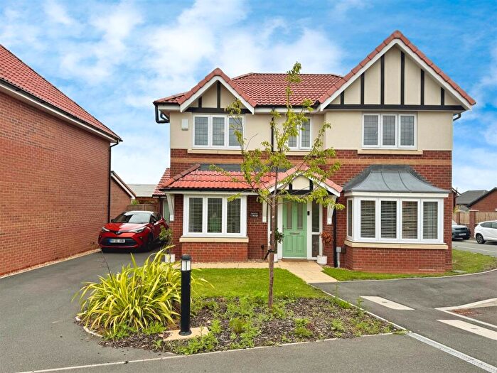 4 Bedroom Detached House For Sale In Fuggle Drive, Worksop, S81