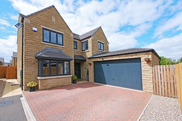 4 Bedroom Detached House For Sale In Whitaker Way, Skipton, BD23