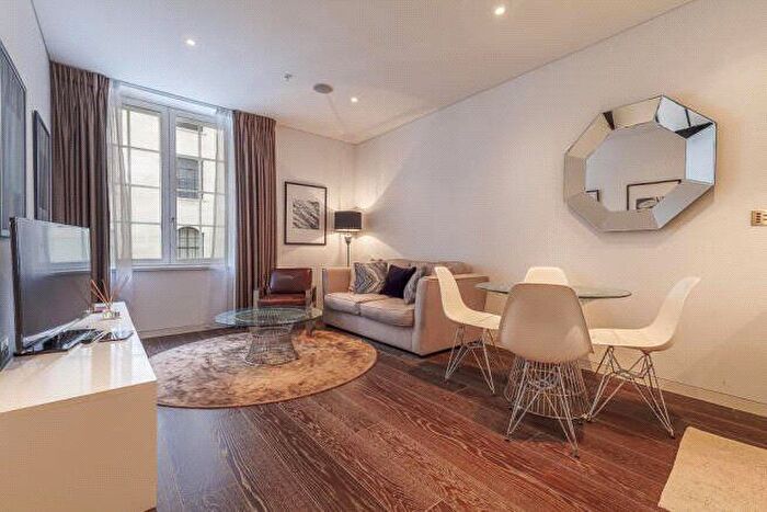 1 Bedroom Flat To Rent In Marconi House, The Strand, Covent Garden, WC2R