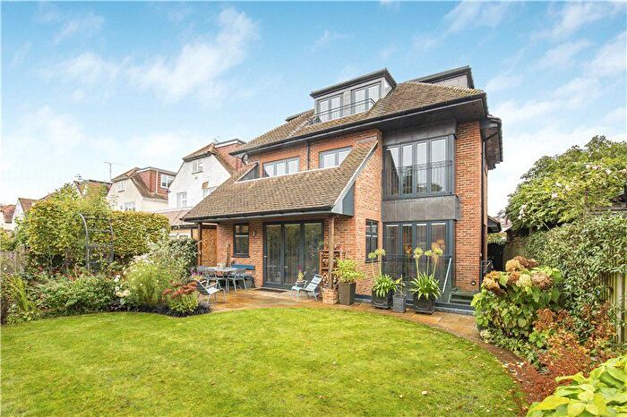 5 Bedroom Detached House For Sale In Parke Road, Barnes, London, SW13