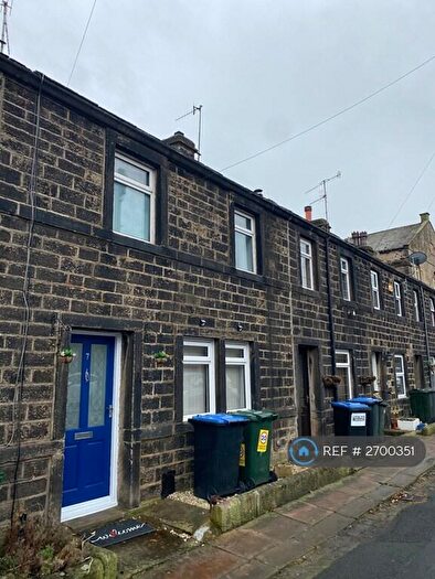 2 Bedroom Terraced House To Rent In Wilsden Rd, Bingley, BD16