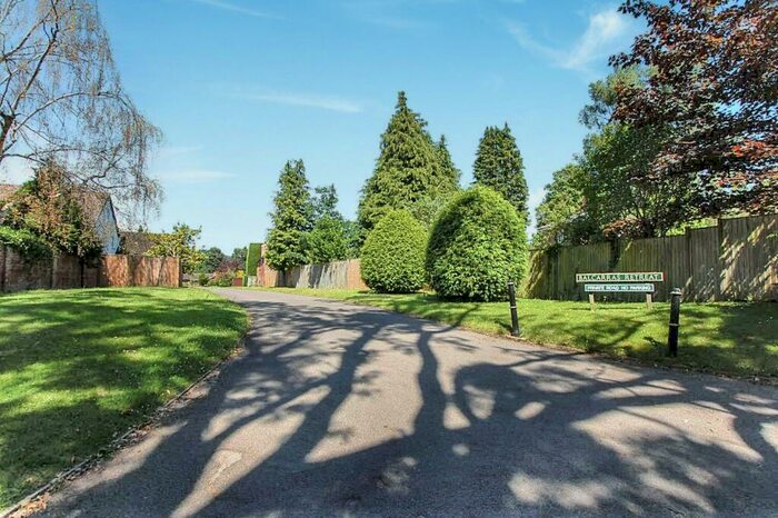 4 Bedroom Detached Bungalow To Rent In Balcarras Retreat, Charlton Kings, Cheltenham, GL53
